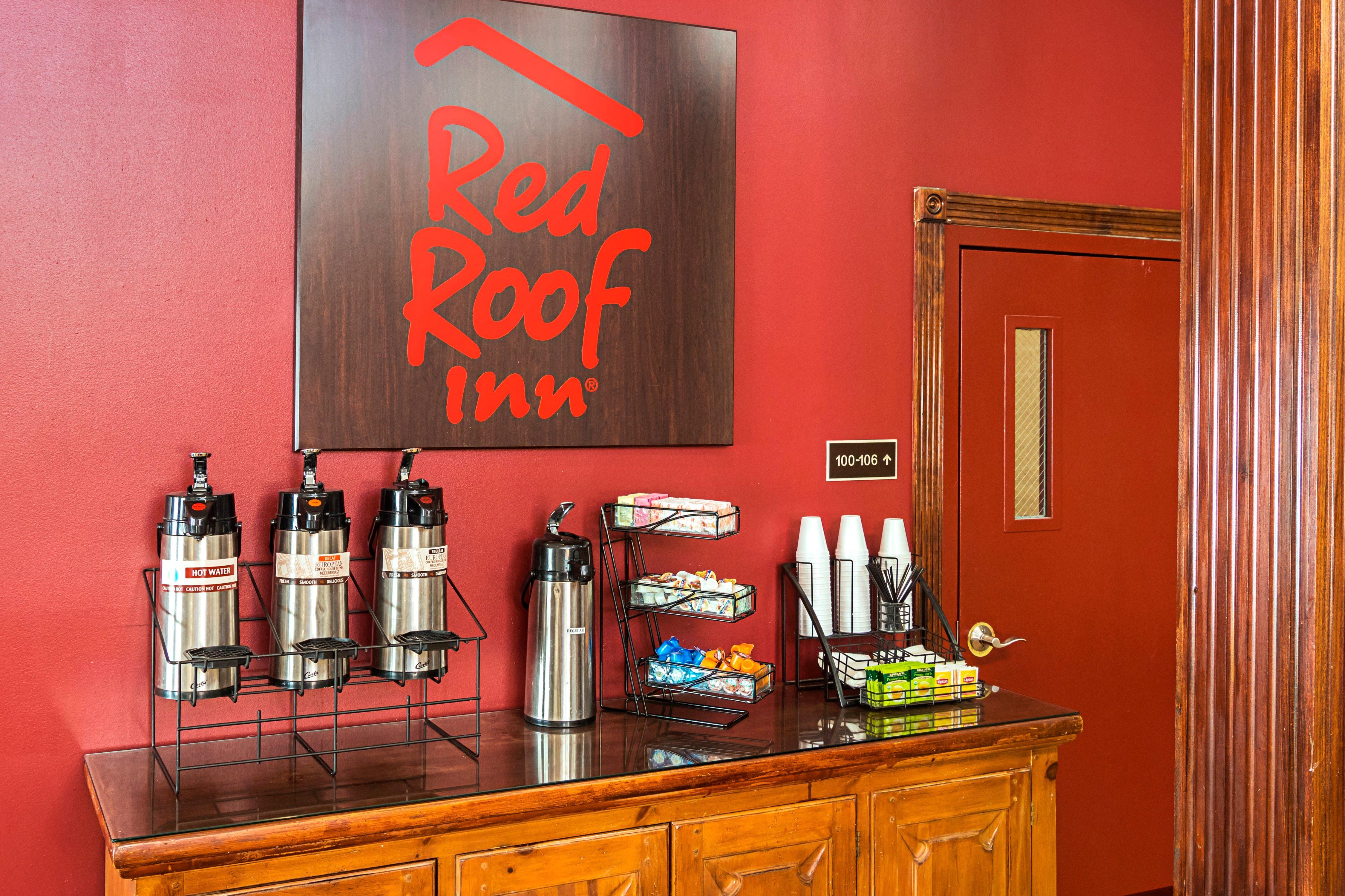 Red Roof Inn & Suites Lake Orion / Auburn Hills Eksteriør billede