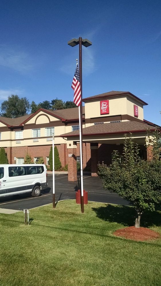 Red Roof Inn & Suites Lake Orion / Auburn Hills Eksteriør billede